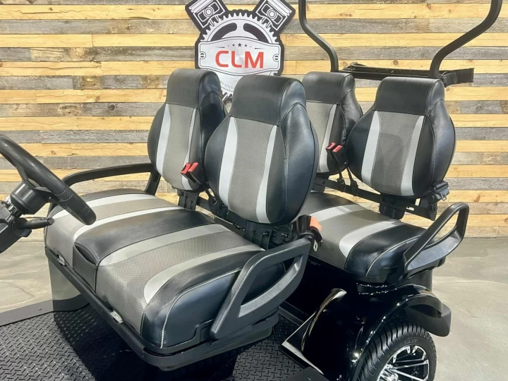 2024 KARO E.V LEGEND CREW + 4 PASSAGERS + BATTERIE LITHIUM + MOTEUR 4000W + 40 KM/H TOP SPEED 