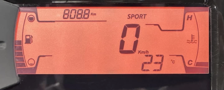2026 BRP SKI-DOO TUNDRA L.E 600 ACE EFI LT-LONG TRACK 154'' + REV GEN4 + SEULEMENT 808 KM + RARE 