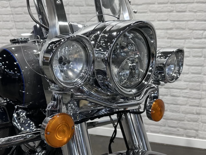 2022 HARLEY DAVIDSON FLHR ROAD KING 107 p.c = 1746 cc EFI + SEULEMENT 29173 KM + RARE & A1 