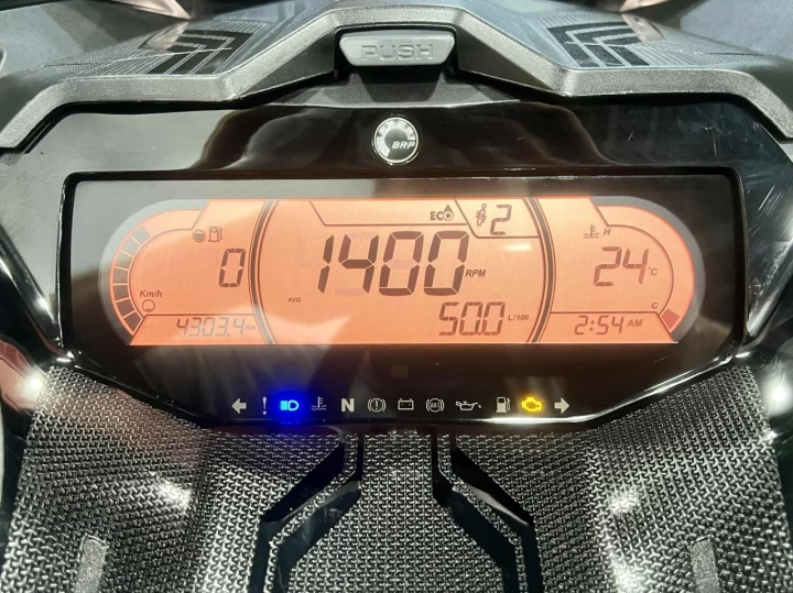2023 BRP SKI-DOO EXPEDITION S.E 900 ACE EFI TURBO 130 H.P ITC WT-WIDE TRACK 154 X 20 + BANC DOUBLE + COFFRE LINQ + 4303 KM 