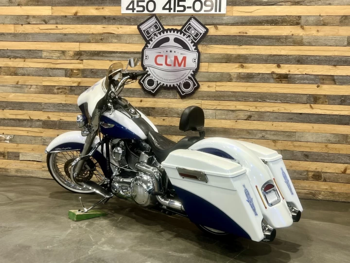 2006 HARLEY DAVIDSON FLSTN SOFTAIL DELUXE + LOOK UNIQUE & CUSTOM + ROUE AVANT 21'' + AUBAINE $$$ 