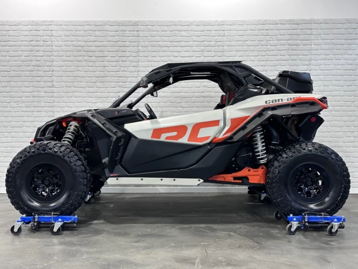 2021 BRP CAN-AM MAVERICK X3 X-RC TURBO + 4WD + DPS + FOX + AUDIO + 64'' + SEULEMENT 3576 KM 