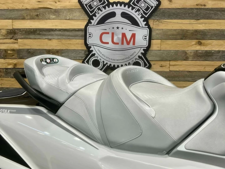 2026 BRP SEA-DOO GTX LIMITED 325 H.P + IBR + VTS + IDF + ECRAN 10'' + AUDIO PREMIUM + 3 PASSAGERS + RARE & A1 
