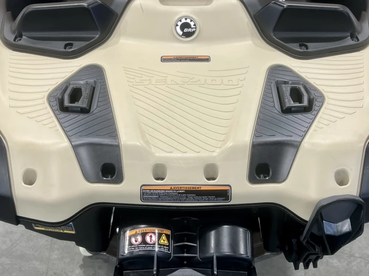2025 BRP SEA-DOO SPARK TRIXX 1UP + IBR + VTS + MODE TRIXX + AUDIO + SEULEMENT 16 HR + RARE & A1 