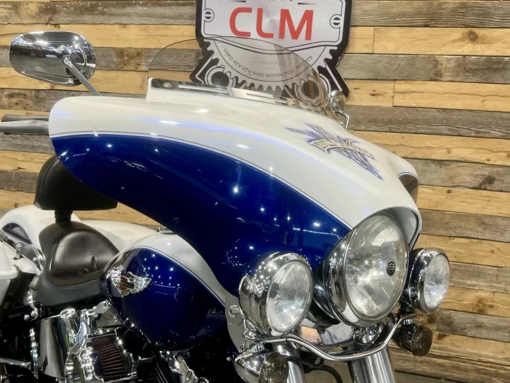2006 HARLEY DAVIDSON FLSTN SOFTAIL DELUXE + LOOK UNIQUE & CUSTOM + ROUE AVANT 21'' + AUBAINE $$$ 