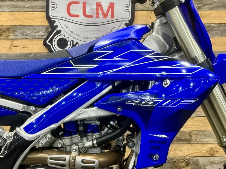 2022 YAMAHA YZ 450F EFI + 4 TEMPS + SEULEMENT 39 HR + MX-MOTOCROSS-ENDURO + RARE & A1 