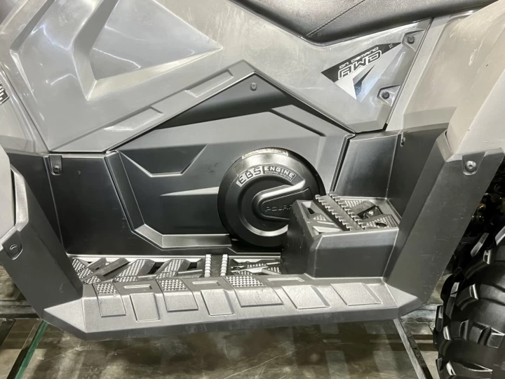 2022 POLARIS SPORTSMAN 570 EFI EDITION TOURING + 4WD + EPS + 2022 KM SEULEMENT + RARE & A1 