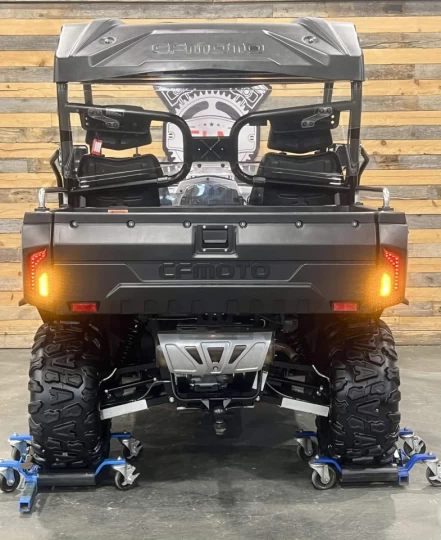 2023 CF MOTO U-FORCE 800 LX EFI + 4X4 + EPS + SEULEMENT 1296 KM + GARANTIE MAI 2028 + CONDITION A1 