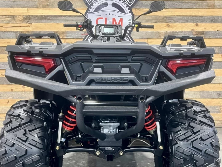 2023 POLARIS SPORTSMAN 850 EFI ULTIMATE TRAIL + 4X4 + EPS + SEULEMENT 534 KM / 34 HR + CONDITION A1 