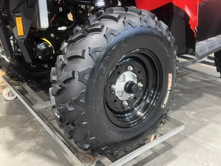 2021 POLARIS SPORTSMAN 570 EFI + E.P.S + 4X4 + TREUIL + PARE CHOC HD AVANT & ARRIERE + SEULEMENT 2012 KM 