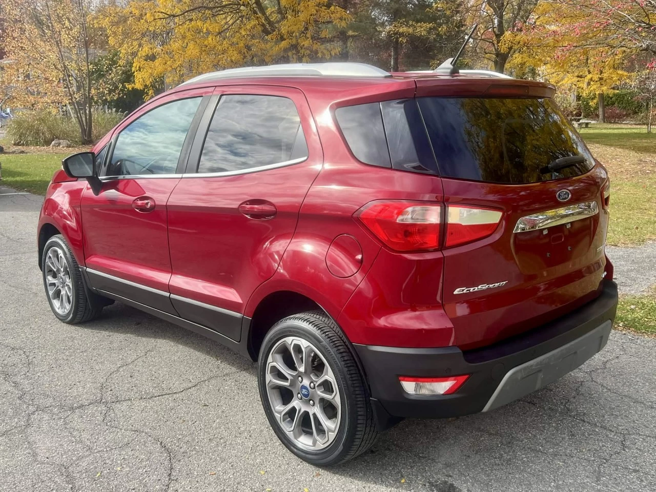 2020 FORD ECOSPORT TITANIUM AWD + 2.0L + TOUTE ÉQUIPÉE + 78096 KM  Main Image