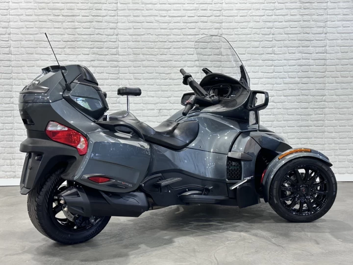 2018 BRP CAN-AM SPYDER RT LIMITED EDITION DARK SE-6 (SEMI-AUTOMATIQUE) ROTAX 1330 cc ACE EFI + 56197 KM + RARE & A1 