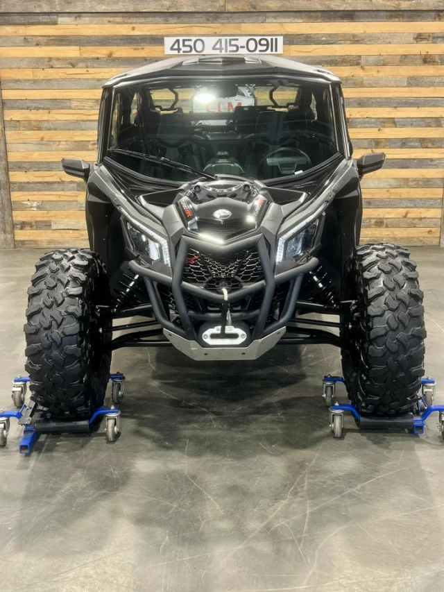 BRP CAN-AM MAVERICK MAX X3 X-DS TURBO RR 200 HP + 4X4 + DPS + FOX + PLUSIEURS OPTIONS $$$  2024