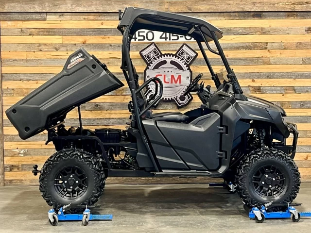 HONDA PIONEER 700 DELUXE EFI + EPS + 4X4 + MAGS + TREUIL + TOUT NOIR  2017