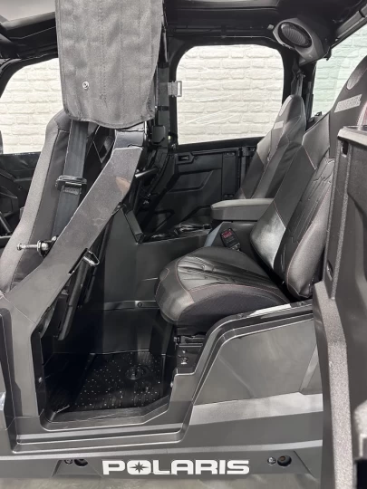 2021 POLARIS GENERAL 4 CREW XP 1000 EDITION DELUXE + RIDE COMMAND RADIO - GPS + CABINE FERMÉ + 3286 KM SEULEMENT 