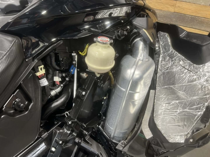 2019 BRP SKI-DOO RENEGADE X 850 E-TEC 137'' + REV GEN4 + 14528 KM + CONDITION IMPECABLE A1 