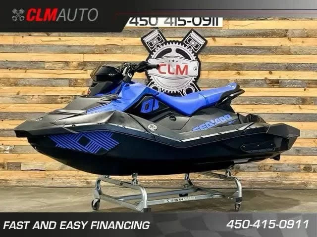 BRP SEA-DOO SPARK TRIXX 3UP + IBR + VTS + AUDIO + SEULEMENT 10 HR  2023