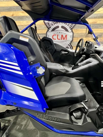 2017 YAMAHA YXZ 1000R EFI SS-SPORT SHIFT + EPS + 4X4 + FOX PODIUM X2 + SEULEMENT 4044 KM 