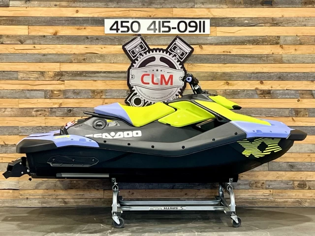BRP SEA-DOO SPARK TRIXX 90 H.P + IBR + NOUVEAU MODE TRIXX + BANC FREESTYLE 1 UP + 0 HR  2024