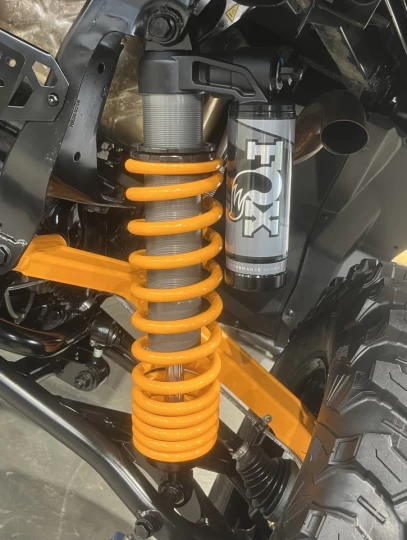 2025 BRP CAN-AM COMMANDER XT-P 1000R EFI + 4WD + DPS + FOX + SEULEMENT 1049 KM + RARE & IMPECCABLE A1 