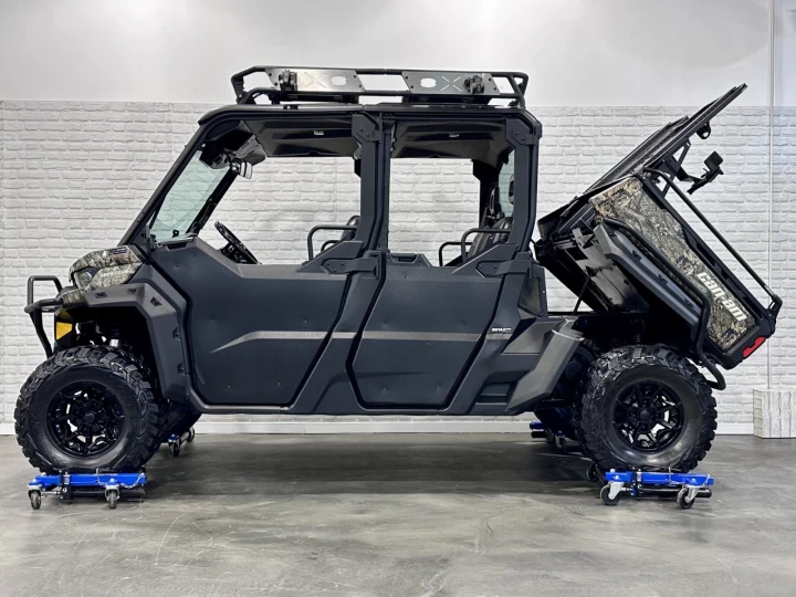 2017 BRP CAN-AM DEFENDER MAX-CREW HD-10 + DPS + 4WD + 6 PASSAGERS + RARE & A1 