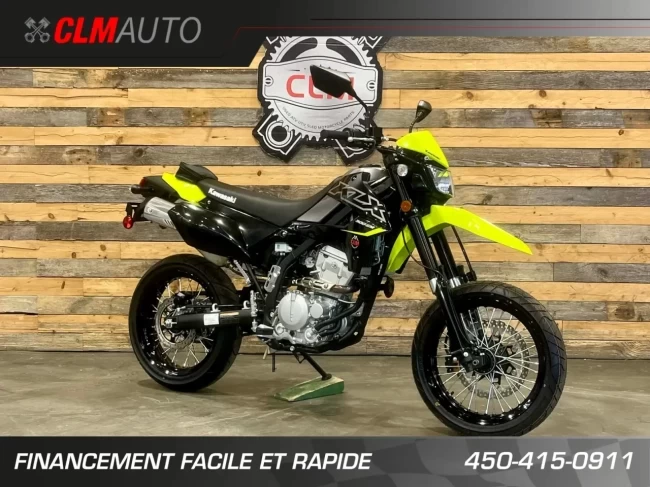 KAWASAKI KLX 300 SM - SUPER MOTARD + LÉGALE SUR LA ROUTE + SEULEMENT 8 KM - 2023