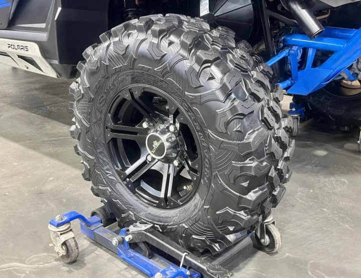 2013 POLARIS RZR4 XP 900 EFI EDITION SPECIALE JAGGED X RACING + 4X4 + EPS + 4 PASSAGERS 