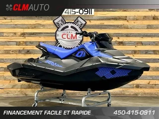 BRP SEA-DOO SPARK TRIXX 3UP + IBR + VTS + AUDIO + SEULEMENT 10 HR  2023