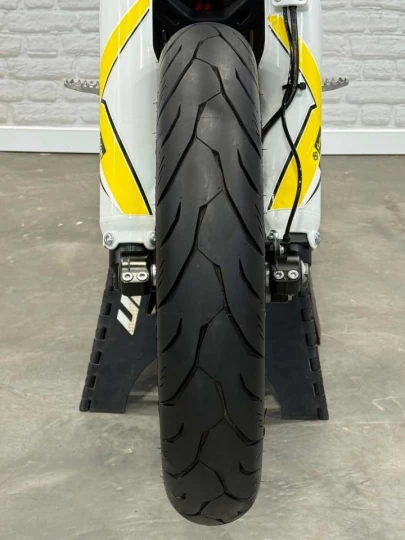 2023 SURRON STORM BEE 100% ELECTRIQUE + SEULEMENT 92 KM + RARE & A1 