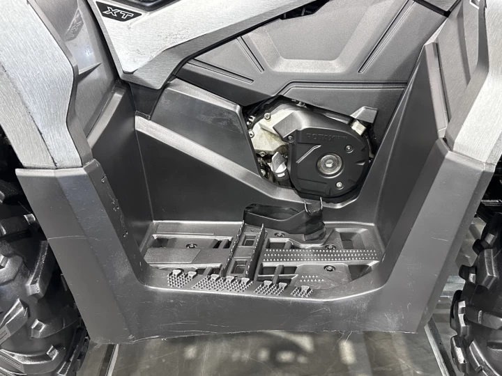 2017 BRP CAN-AM OUTLANDER XT 1000R EFI + 4WD + DPS + 10236 KM + RARE & A1 