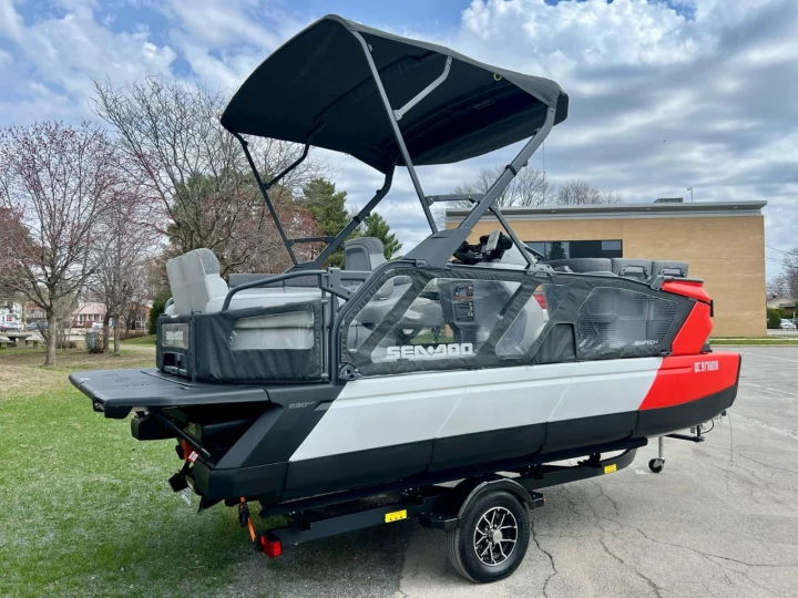 2024 BRP SEA-DOO SWITCH CRUISE 18' 230 HP + IBR + VTS + IDF + GPS + AUDIO + BIMINI + REMORQUE DLX 
