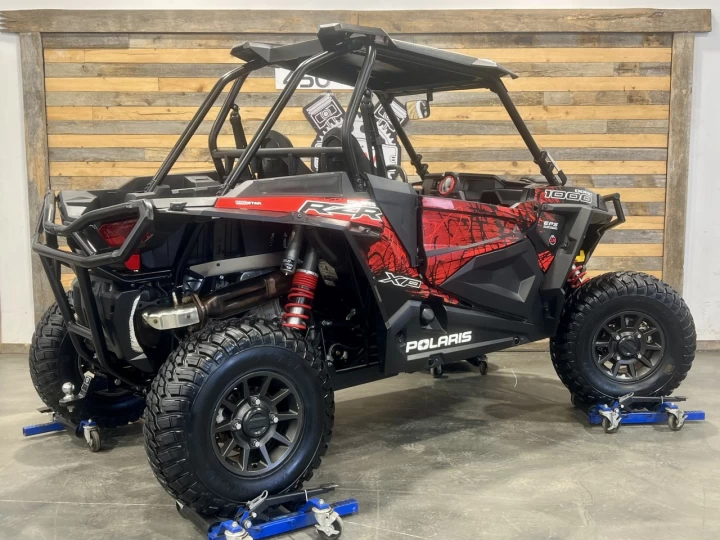 2018 POLARIS RZR XP 1000 EFI + 4X4 + EPS + BEAUCOUP D'OPTIONS $$$ + CONDITION A1 