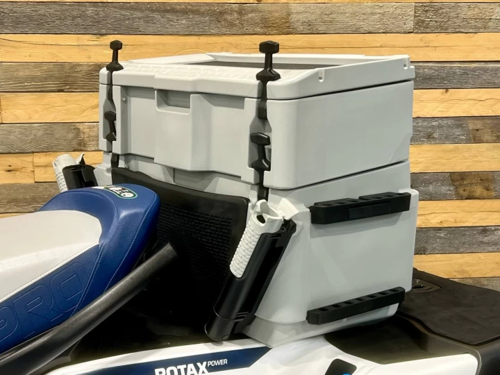 2024 BRP SEA-DOO FISHPRO EDITION SPORT 170 H.P + IBR + VTS + IDF + GPS + AUDIO PREMIUM + COOLER/VIVIER LINQ 