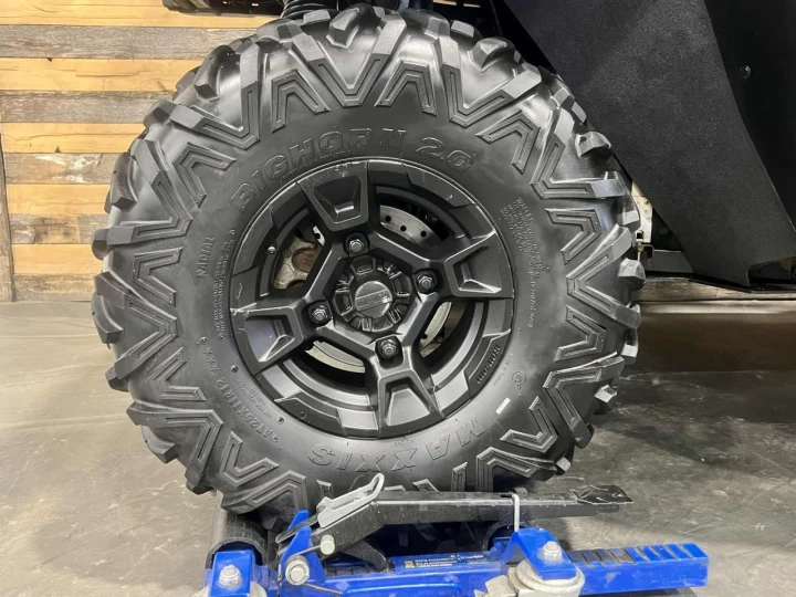 2018 BRP CAN-AM DEFENDER HD-5 + D.P.S + 4X4 + MAGS + 3 PASSAGERS + 15310 KM 