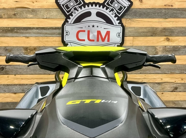 2021 BRP SEA-DOO GTI S.E 170 H.P + IBR + VTS + AUDIO PREMIUM + 3 PASSAGERS + SEULEMENT 45 HR 