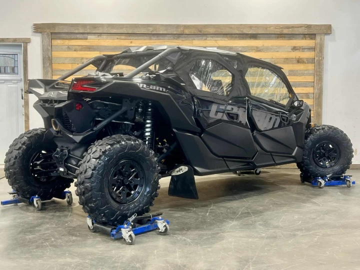 2024 BRP CAN-AM MAVERICK MAX X3 X-DS TURBO RR 200 HP + 4X4 + DPS + FOX + PLUSIEURS OPTIONS $$$ 
