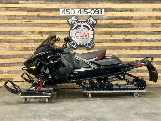 BRP SKI-SOO RENEGADE ENDURO 900 ACE ITC 137'' + REV GEN5 + GARANTIE B.E.S.T + SEULEMENT 3680 KM  2025