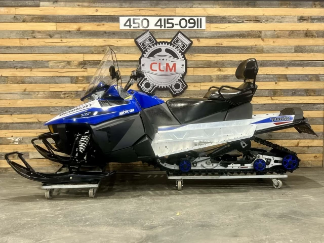 ARCTIC CAT XT 7000 EFI + 4 TEMPS + WT - WIDETRACK 154'' X 20'' + BANC PASSAGERS  2016