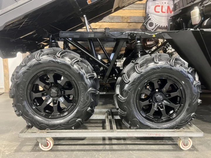 2022 BRP CAN-AM DEFENDER HD-10 + DPS + 6X6 + SEULEMENT 2556 KM + ULTRA RARE & A1 