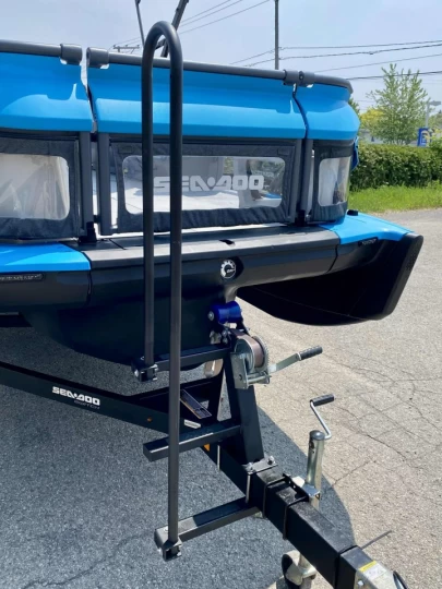 2022 BRP SEA-DOO SWITCH CRUISE 18' + ROTAX 230 HP + IBR + VTS + IDF + GPS + JL AUDIO PREMIUM + TOIT BIMINI + REMORQUE + 43 HR + A1 