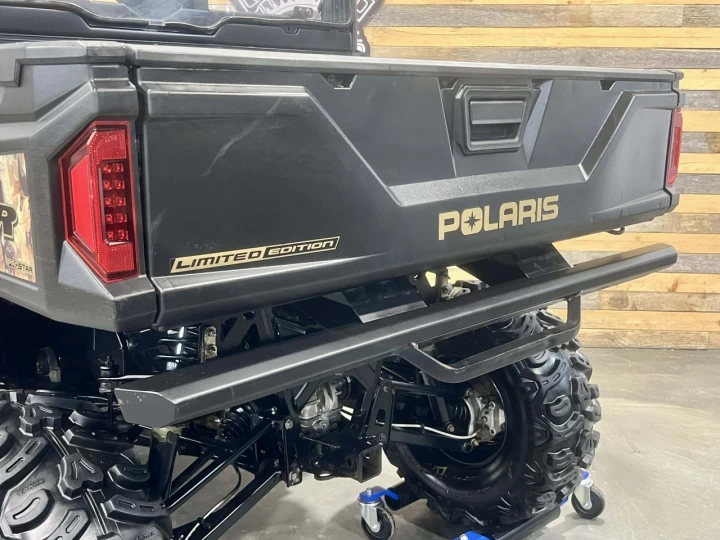 2017 POLARIS RANGER XP 1000 EFI + EDITION LIMITÉE HUNTER + 4X4 + E.P.S + SEULEMENT 4629 KM 