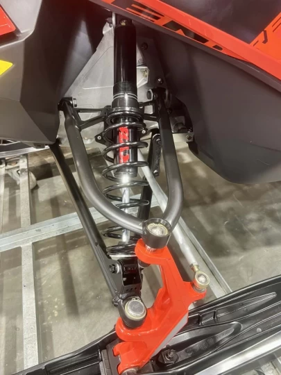 2019 BRP SKI-DOO RENEGADE X 850 E-TEC EFI 137'' + REV GEN4 + 15609 KM + COULEUR RARE & A1 