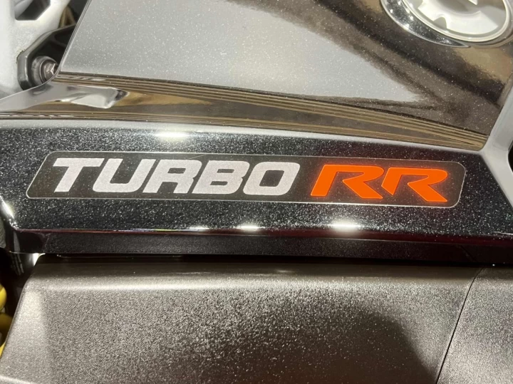 2020 BRP CAN-AM MAVERICK X3 X-RS TURBO ''RR'' 195 HP + 4X4 + DPS + 72 POUCES + RARE 