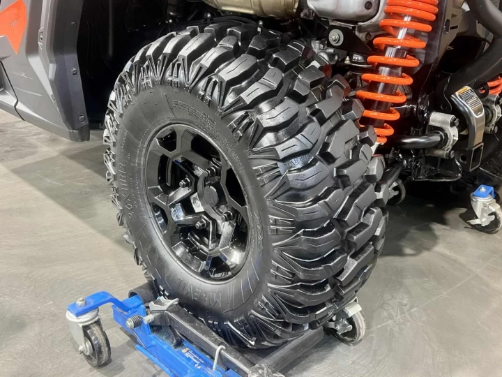 2018 BRP CAN-AM MAVERICK TRAIL 1000 EFI + DPS + 4X4 + SEULEMENT 5271 KM + BEAUCOUP D'ÉQUIPEMENTS $$$ 