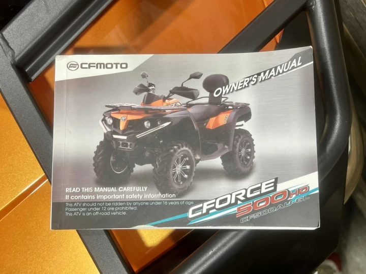 2020 CF MOTO C-FORCE 500 EFI H.O TOURING + 4X4 + EPS + SEULEMENT 1478 KM + COULEUR RARE & IMPECCABLE A1 