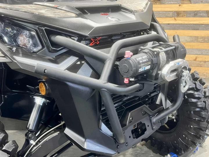 2023 BRP CAN-AM COMMANDER MAX CREW 1000R EFI + 4X4 + DPS + SEULEMENT 154 KM / 17 HR + 4 PASSAGERS + RARE & A1 