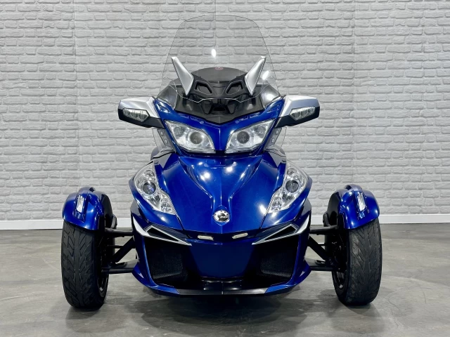 BRP CAN-AM SPYDER RT-S SE-6 (SEMI-AUTOMATIQUE) + ROTAX 1330 ACE EFI + ENSEMBLE DARK + 47291 KM SEULEMENT + RARE & PROPRE  2017