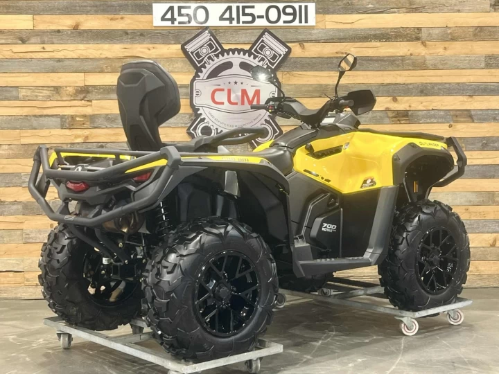 2024 BRP CAN-AM OUTLANDER MAX XT 700 EFI + DPS + 4X4 + SEULEMENT 348 KM + CONDITION A1 