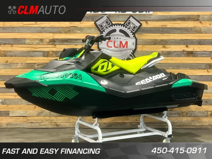 2017 BRP SEA-DOO SPARK TRIXX 2UP + IBR + VTS + SEULEMENT 117 HR + RARE & CONDITION A1 
