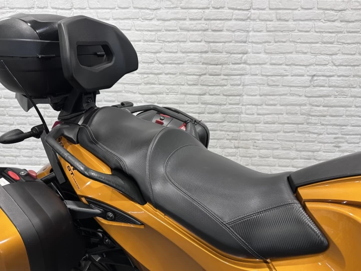 2014 BRP CAN-AM SPYDER ST LIMITED SE-5 (SEMI-AUTOMATIQUE) + ROTAX 998 EFI + 65355 KM + CONDITION A1 